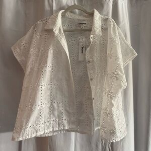 Vigoss Cream Eyelet Blouse